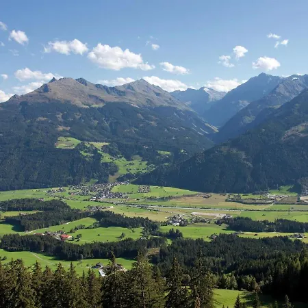Cozy Holiday In Hollersbach With Terrace And Sauna *